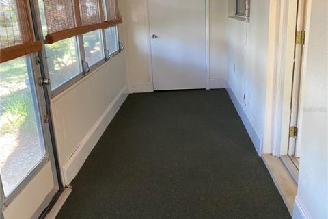 Condo in Seminole, Florida, 2 bedrooms  № 2391343 - photo 18