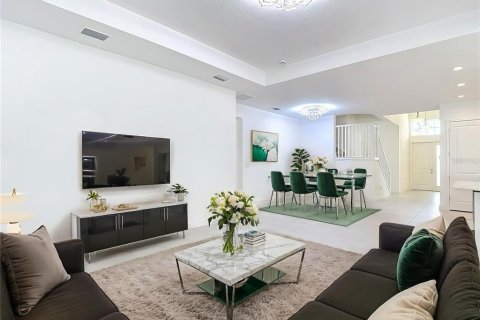 Villa ou maison à vendre à Wesley Chapel, Floride: 4 chambres, 270.07 m2 № 2097688 - photo 10