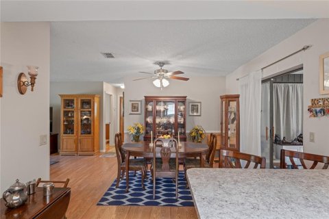 House in Inverness, Florida 2 bedrooms, 118.45 sq.m. № 1838190 - photo 16