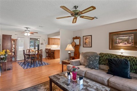 House in Inverness, Florida 2 bedrooms, 118.45 sq.m. № 1838190 - photo 9