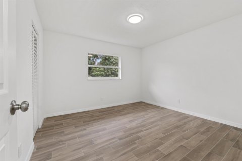 Appartement à louer à St. Lucie, Floride: 2 chambres, 1036.79 m2 № 2181615 - photo 10
