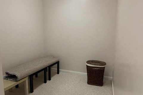Condo in St. Lucie, Florida, 2 bedrooms № 2077435 - photo 9