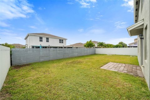Villa ou maison à louer à Homestead, Floride: 5 chambres, 273.5 m2 № 2001332 - photo 30
