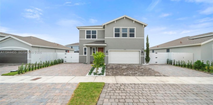 Villa ou maison à Homestead, Floride 5 chambres, 273.5 m2 № 2001332