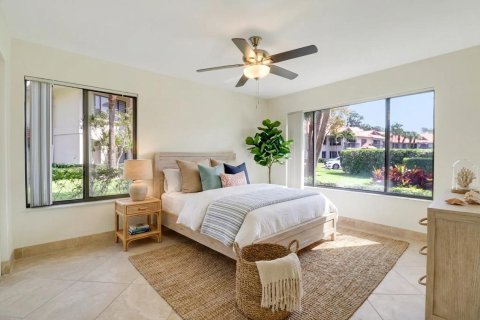 Condo in Palm Beach Gardens, Florida, 2 bedrooms № 2154189 - photo 27
