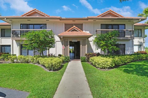 Condo in Palm Beach Gardens, Florida, 2 bedrooms № 2154189