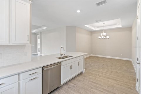 House in Bradenton, Florida 2 bedrooms, 144.74 sq.m. № 1086697 - photo 17