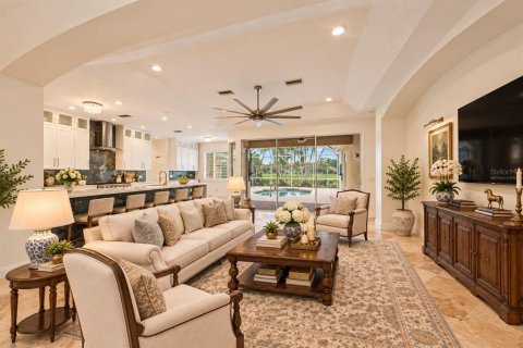 House in Lakewood Ranch, Florida 3 bedrooms, 201.6 sq.m. № 2396300 - photo 14