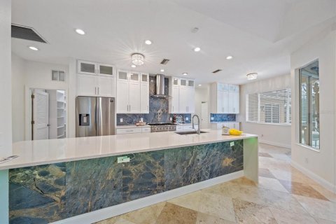 House in Lakewood Ranch, Florida 3 bedrooms, 201.6 sq.m. № 2396300 - photo 17
