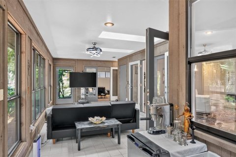 Villa ou maison à louer à Gainesville, Floride: 4 chambres, 277.41 m2 № 2418806 - photo 26