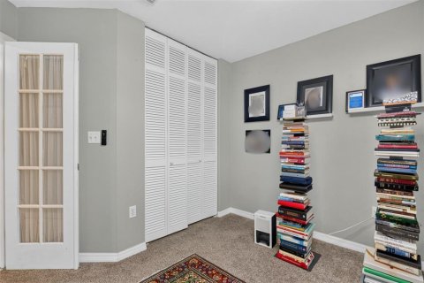 Villa ou maison à louer à Gainesville, Floride: 4 chambres, 277.41 m2 № 2418806 - photo 22