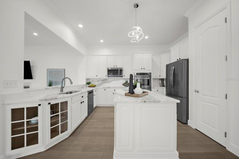 House in Palm Harbor, Florida 4 bedrooms, 309.74 sq.m. № 2280455 - photo 17