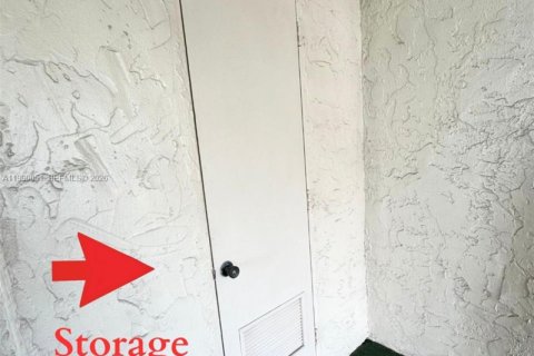 Copropriété à vendre à Lauderhill, Floride: 2 chambres, 99.41 m2 № 2056899 - photo 24