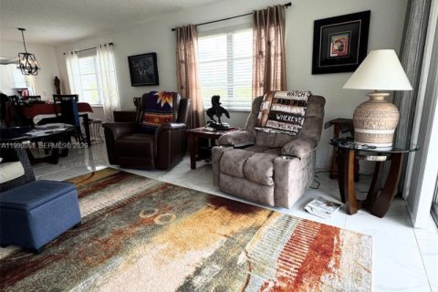 Copropriété à vendre à Lauderhill, Floride: 2 chambres, 99.41 m2 № 2056899 - photo 9