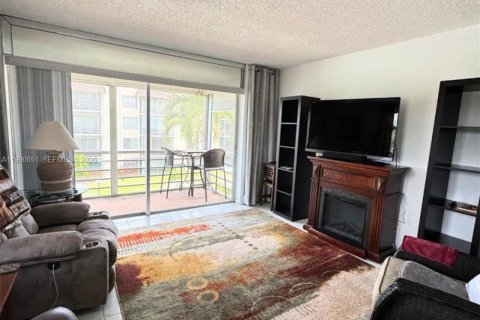 Copropriété à vendre à Lauderhill, Floride: 2 chambres, 99.41 m2 № 2056899 - photo 10