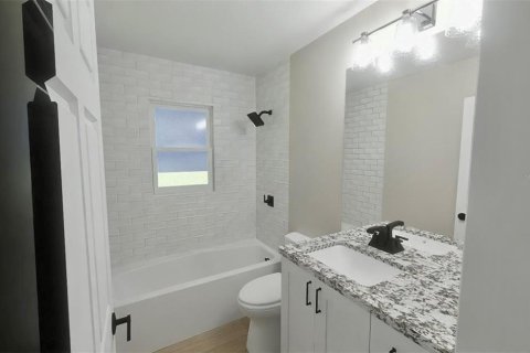 House in Ocklawaha, Florida 3 bedrooms, 131.18 sq.m. № 1908277 - photo 7