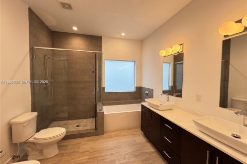 Villa ou maison à louer à Miami, Floride: 3 chambres, 222.97 m2 № 2002876 - photo 17