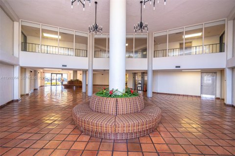 Copropriété à vendre à Miami, Floride: 2 chambres, 108.7 m2 № 2024761 - photo 10