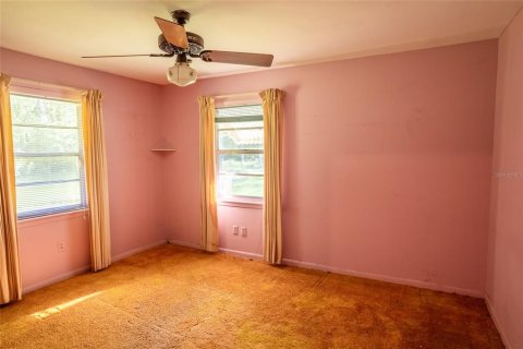 House in Land O' Lakes, Florida 3 bedrooms, 121.14 sq.m. № 2312291 - photo 14