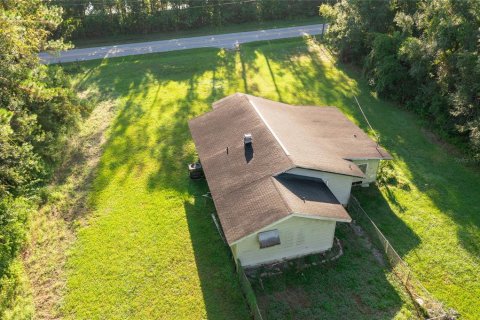 House in Land O' Lakes, Florida 3 bedrooms, 121.14 sq.m. № 2312291 - photo 24