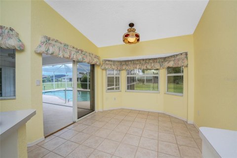 House in Punta Gorda, Florida 3 bedrooms, 179.3 sq.m. № 1901037 - photo 17