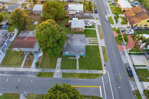 Casa en venta en Pompano Beach, Florida, 3 dormitorios, 127.55 m2 № 1974614 - foto 14