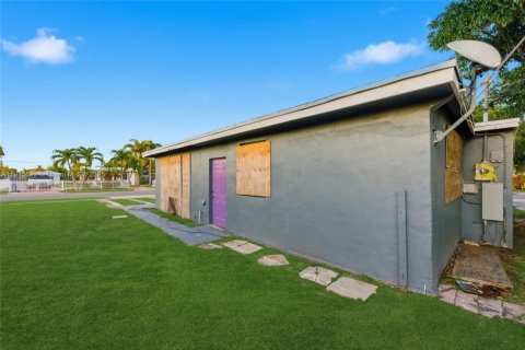 Casa en venta en Pompano Beach, Florida, 3 dormitorios, 127.55 m2 № 1974614 - foto 8