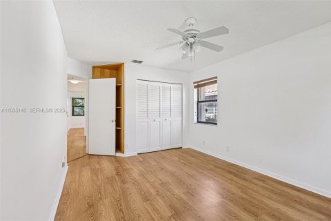 Casa en venta en Davie, Florida, 3 dormitorios, 202.71 m2 № 1993952 - foto 18