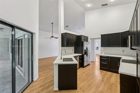 Casa en venta en Davie, Florida, 3 dormitorios, 202.71 m2 № 1993952 - foto 9