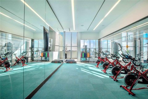 Condo in Miami, Florida, 1 bedroom  № 1880081 - photo 27
