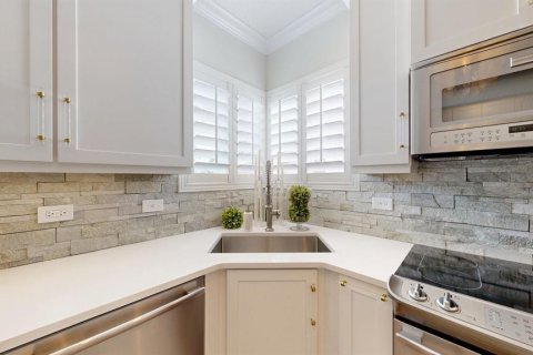 Condo in Ormond Beach, Florida, 2 bedrooms  № 2230785 - photo 9
