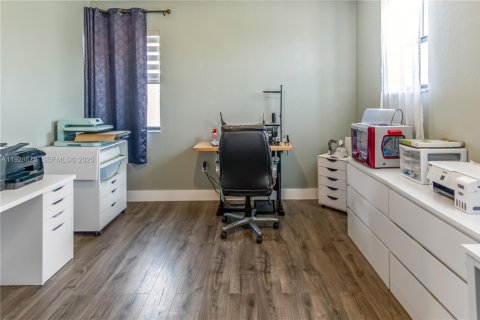 Casa en venta en Homestead, Florida, 4 dormitorios, 258.27 m2 № 2054653 - foto 8