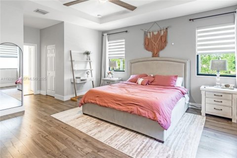 Casa en venta en Homestead, Florida, 4 dormitorios, 258.27 m2 № 2054653 - foto 10