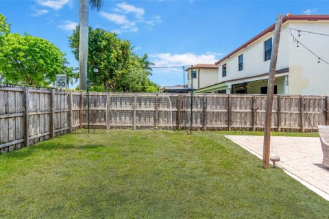 Casa en venta en Homestead, Florida, 4 dormitorios, 258.27 m2 № 2054653 - foto 15