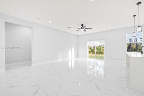 Купить виллу или дом в Лихай-Эйкерс, Флорида 3 спальни, 126.16м2, № 1991655 - фото 18