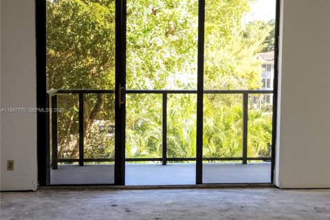 Condo in Aventura, Florida, 3 bedrooms  № 2004119 - photo 3