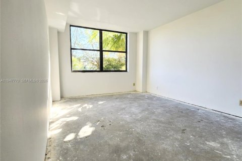 Condo in Aventura, Florida, 3 bedrooms  № 2004119 - photo 22