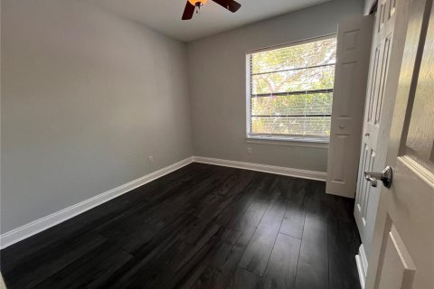 Condo in Orlando, Florida, 2 bedrooms  № 1657257 - photo 16