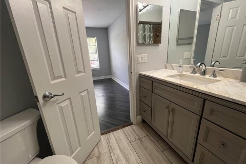 Condo in Orlando, Florida, 2 bedrooms  № 1657257 - photo 19