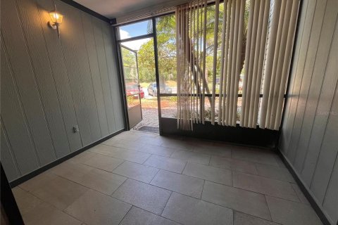 Condo in Orlando, Florida, 2 bedrooms  № 1657257 - photo 24