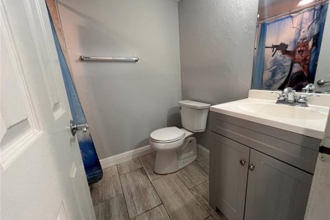 Condo in Orlando, Florida, 2 bedrooms  № 1657257 - photo 22