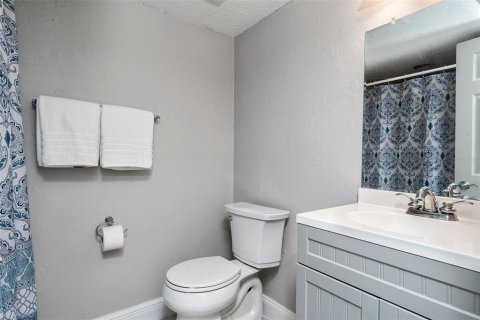 Condo in Orlando, Florida, 2 bedrooms  № 1657257 - photo 12
