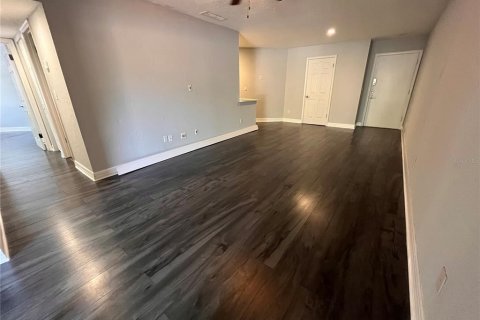 Condo in Orlando, Florida, 2 bedrooms  № 1657257 - photo 23