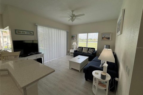 House in Rotonda, Florida 3 bedrooms, 185.8 sq.m. № 1558887 - photo 27