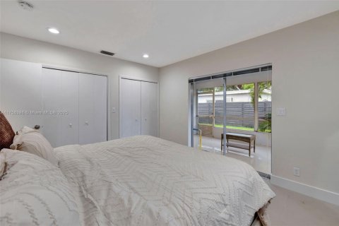 House in Fort Lauderdale, Florida 4 bedrooms, 161.19 sq.m. № 1502655 - photo 13