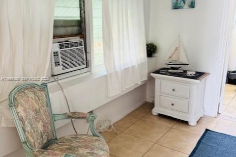 Apartamento en alquiler en Davie, Florida, 1 dormitorio № 2064163 - foto 3