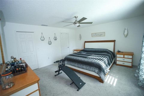Casa en venta en Deltona, Florida, 3 dormitorios, 183.48 m2 № 1735045 - foto 21