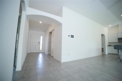 Casa en venta en Deltona, Florida, 3 dormitorios, 183.48 m2 № 1735045 - foto 11