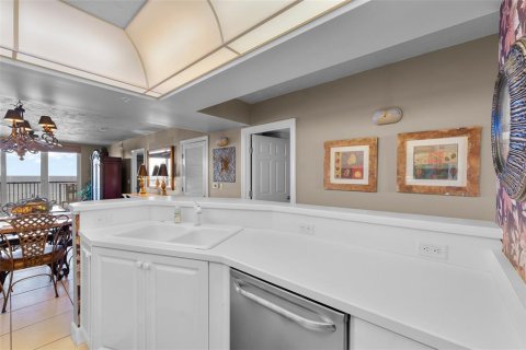 Copropriété à vendre à Daytona Beach Shores, Floride: 2 chambres, 150.22 m2 № 1243661 - photo 12