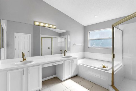 Casa en venta en Riverview, Florida, 5 dormitorios, 268.3 m2 № 1856482 - foto 16